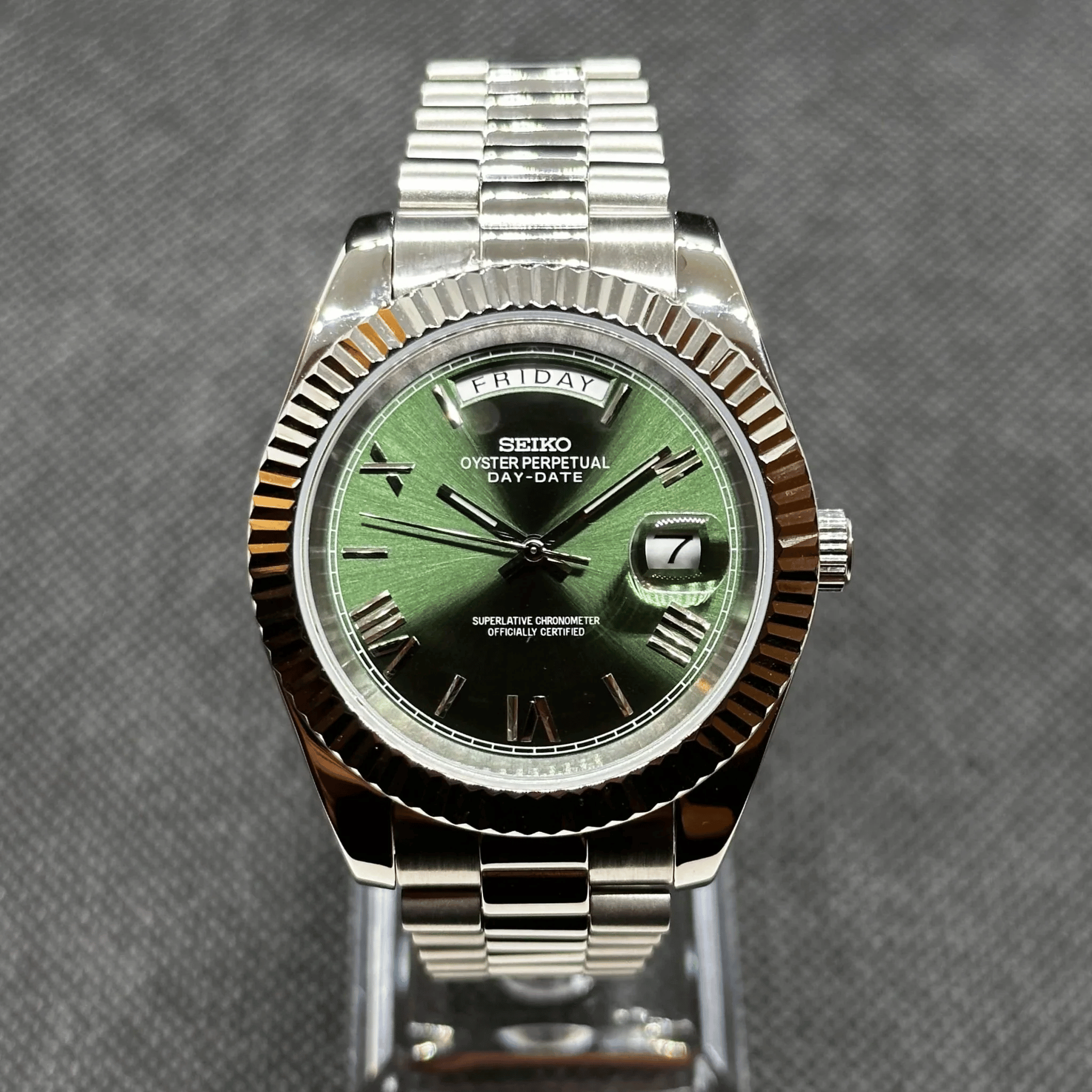 SEIKO MOD DAYDATE | OLIVE GREEN