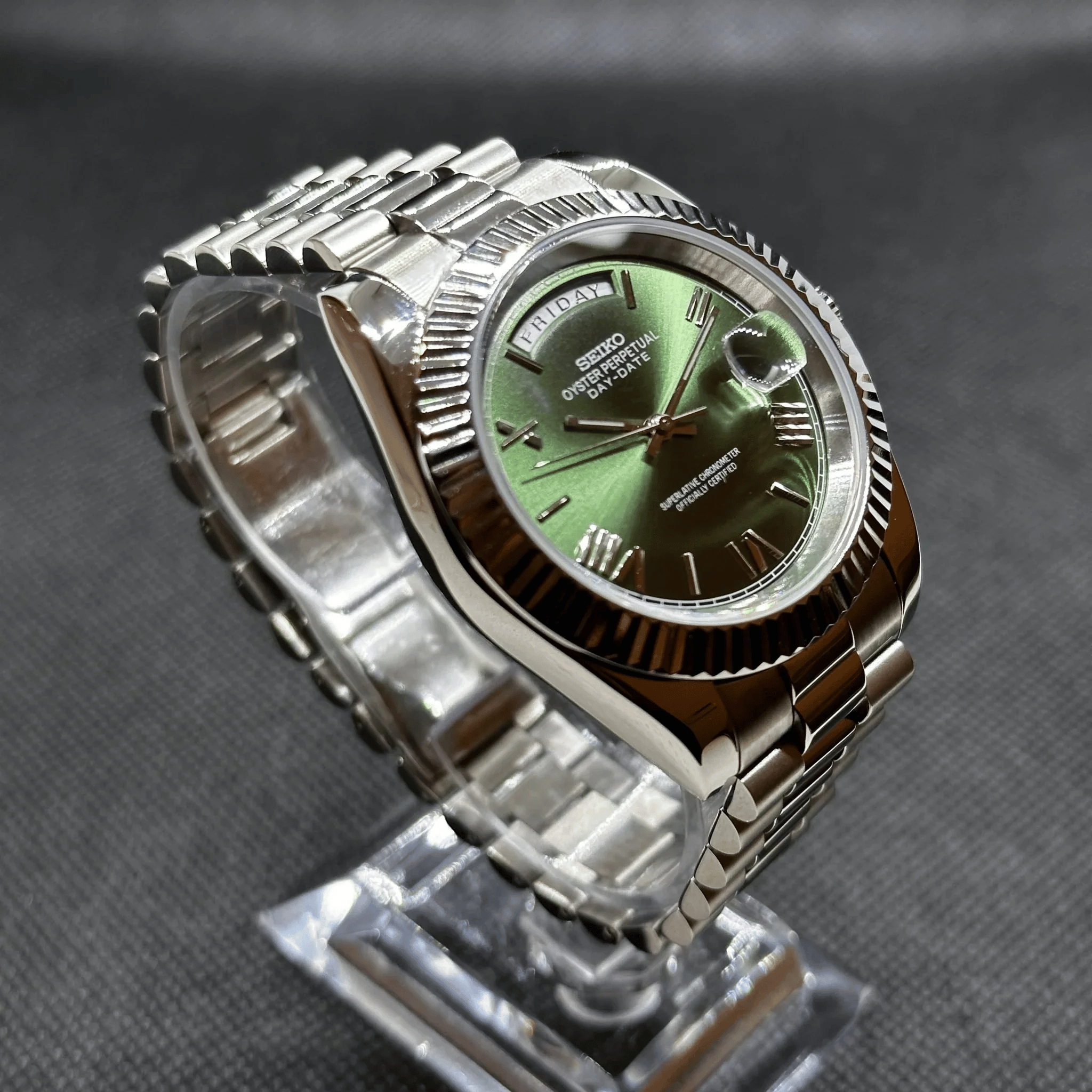 SEIKO MOD DAYDATE | OLIVE GREEN