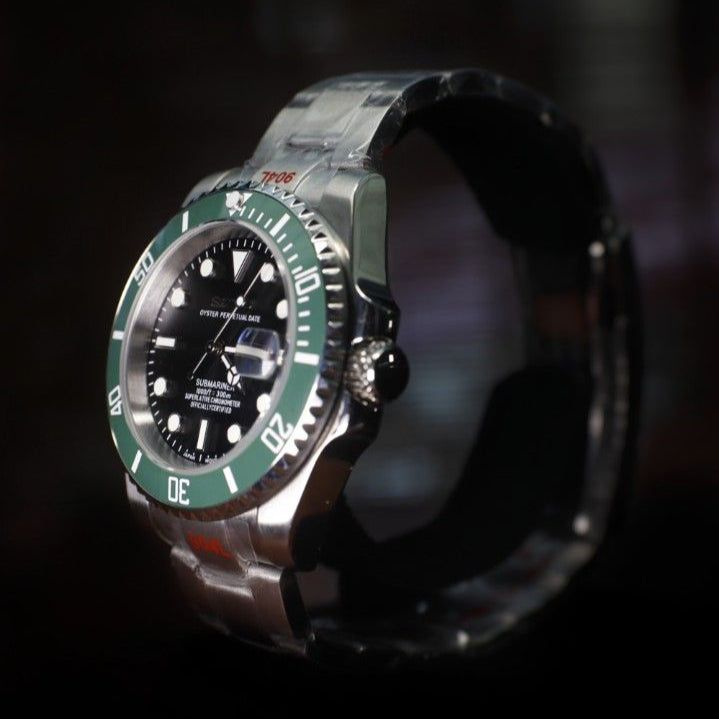 SEIKO MOD SUBMARINER | STARBUCKS BLACK GREEN